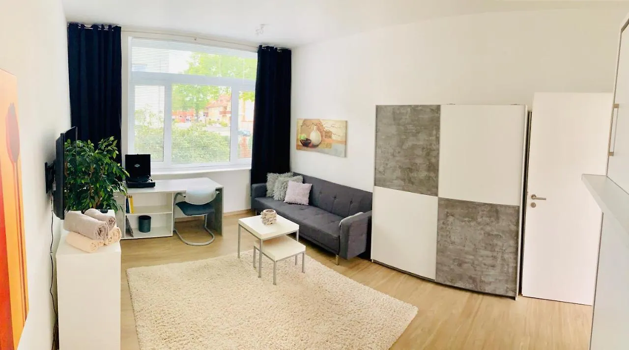 Moderner Bungalow, 20 Minuten bis Hannover City, 24h Check-In Garbsen 0*,  Deutschland