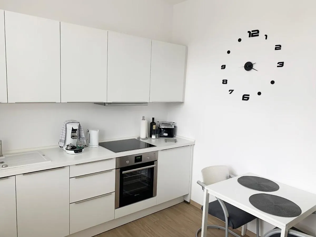 Apartment Moderner Bungalow, 20 Minuten bis Hannover City, 24h Check-In Garbsen